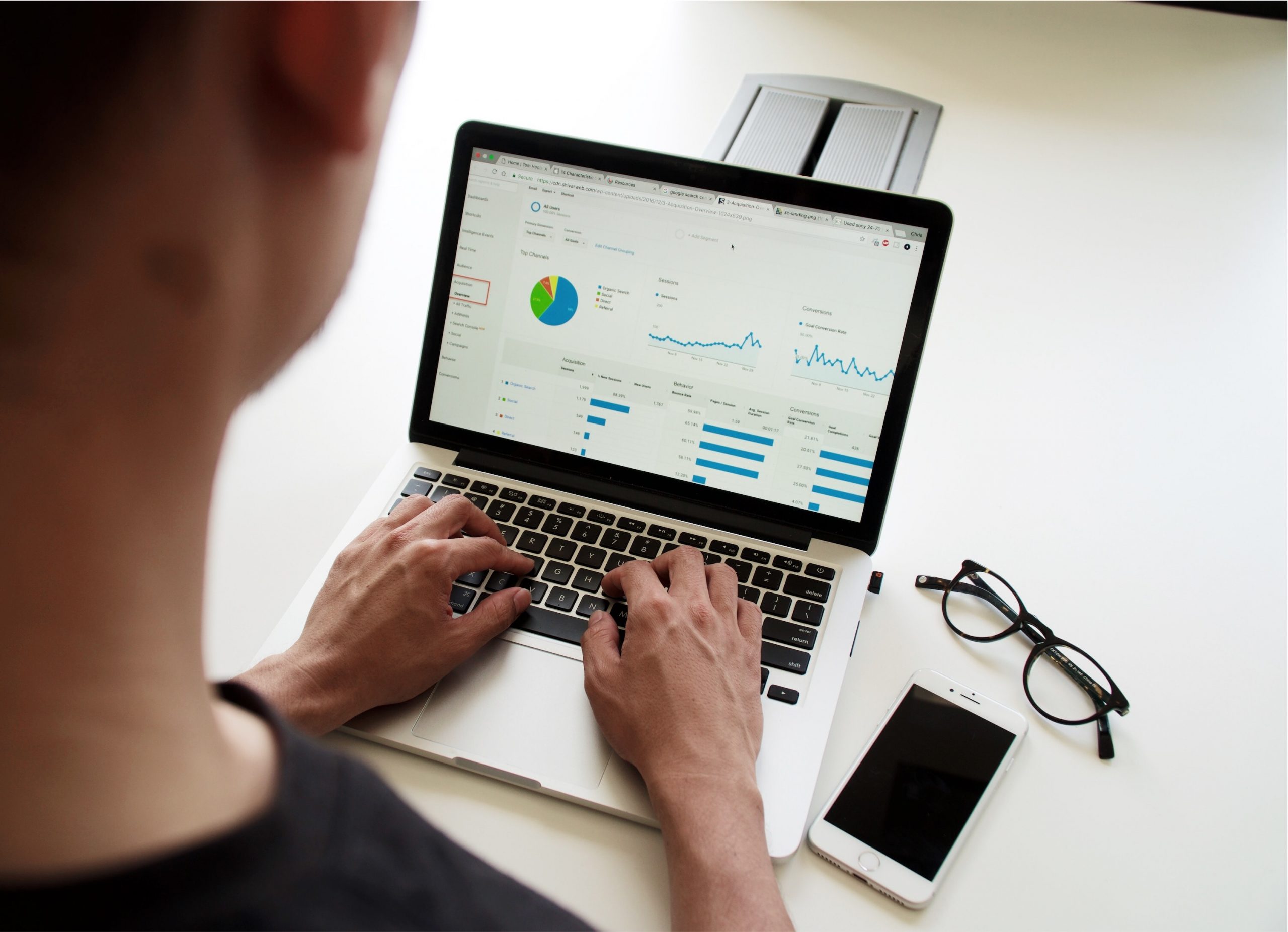 Estratégias eficazes para aumentar as vendas de uma empresa